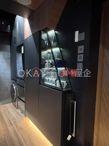 Property Search Hong Kong | OneDay | Residential Rental Listings, Generous 2 bedroom in Central | Rental