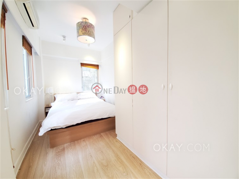 Unique 1 bedroom in Wan Chai | Rental, 1-2 Sau Wa Fong 秀華坊1-2號 Rental Listings | Wan Chai District (OKAY-R48840)
