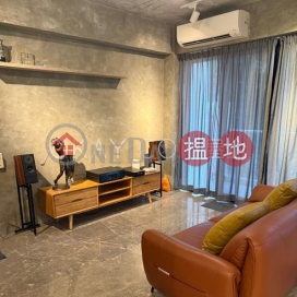 Luxurious 3 bedroom with balcony & parking | For Sale | Green Park 碧翠苑 _0