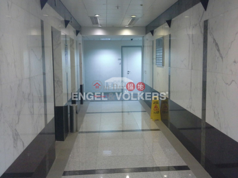 Studio Flat for Sale in Wong Chuk Hang, Southmark 南匯廣場 Sales Listings | Southern District (EVHK40151)