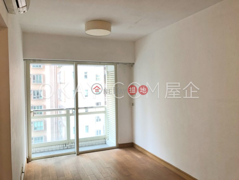 Luxurious 2 bedroom with balcony | For Sale | Centrestage 聚賢居 Sales Listings