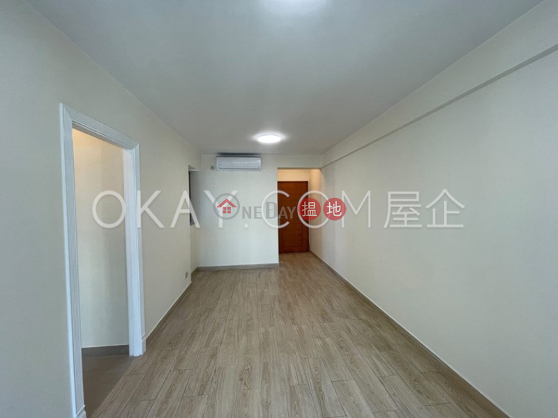 Tasteful 2 bedroom in Sheung Wan | Rental | Queen\'s Terrace 帝后華庭 Rental Listings