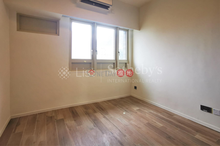 Property for Rent at St. Joan Court with 3 Bedrooms 74-76 MacDonnell Road | Central District, Hong Kong | Rental | HK$ 84,000/ month