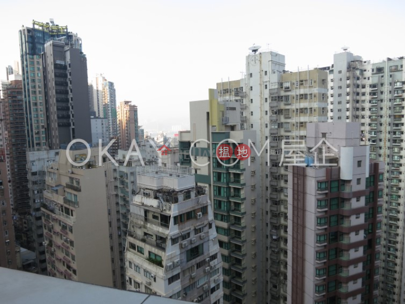 Luxurious 2 bed on high floor with sea views & balcony | Rental | Jing Tai Garden Mansion 正大花園 Rental Listings