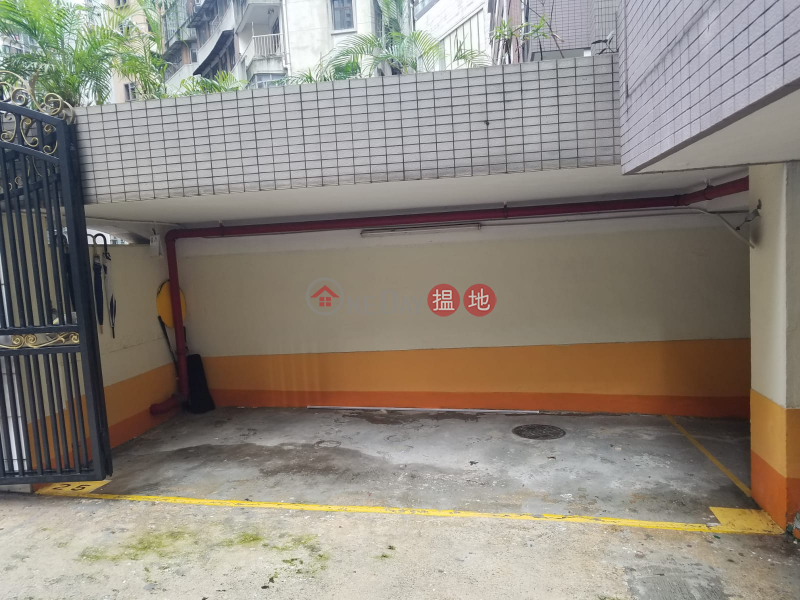 Property Search Hong Kong | OneDay | Carpark Rental Listings Car park, G/F Right Mansion