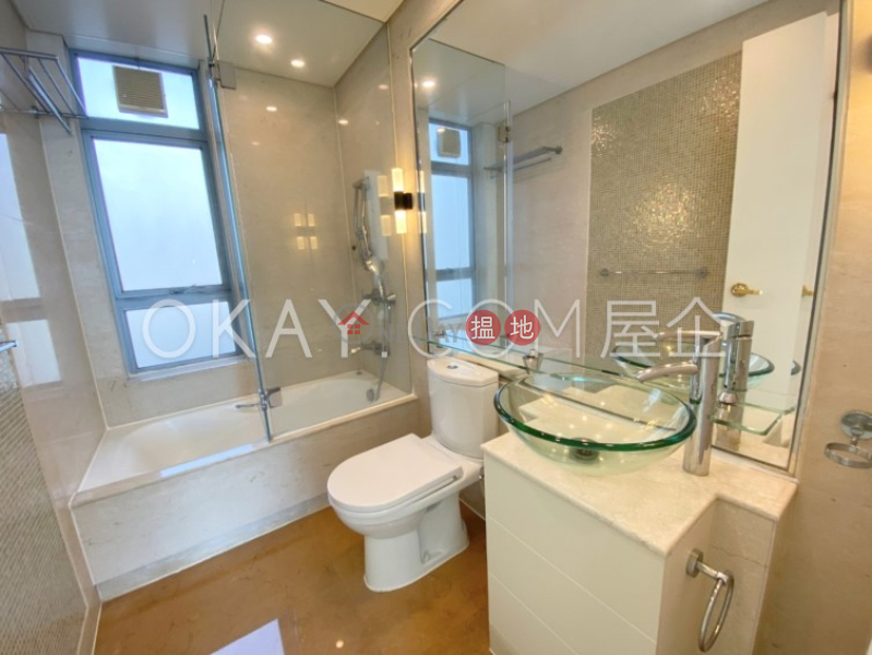 Gorgeous 4 bedroom with balcony & parking | For Sale | Phase 4 Bel-Air On The Peak Residence Bel-Air 貝沙灣4期 Sales Listings