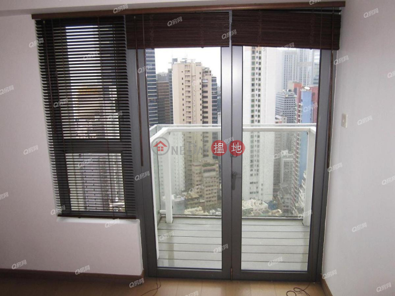 Property Search Hong Kong | OneDay | Residential, Sales Listings Centre Point | 3 bedroom High Floor Flat for Sale
