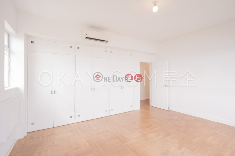 HK$ 68,000/ month Middleton Towers, Western District | Rare 3 bedroom with parking | Rental