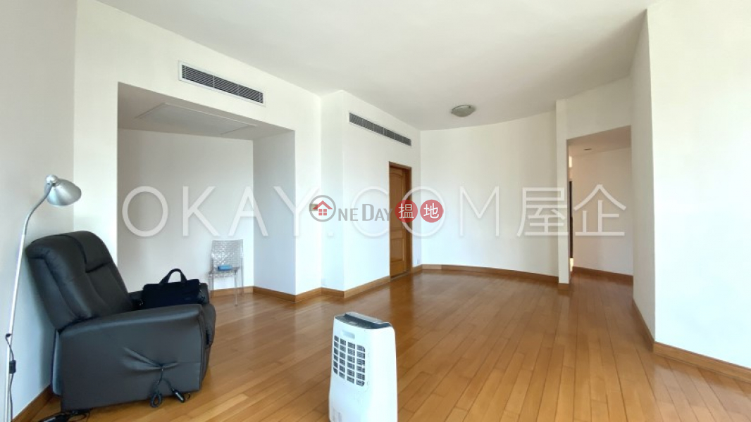 Unique 3 bedroom with balcony | For Sale, Fairlane Tower 寶雲山莊 Sales Listings | Central District (OKAY-S34021)