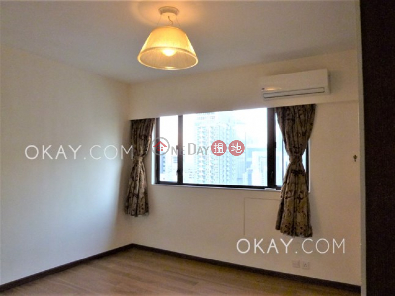 HK$ 55,000/ month Camelot Height Eastern District | Gorgeous 3 bedroom with balcony & parking | Rental