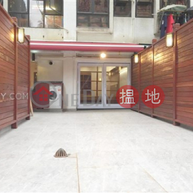 Charming studio with terrace | Rental, Hongway Garden Block B 康威花園B座 | Western District (OKAY-R278632)_0