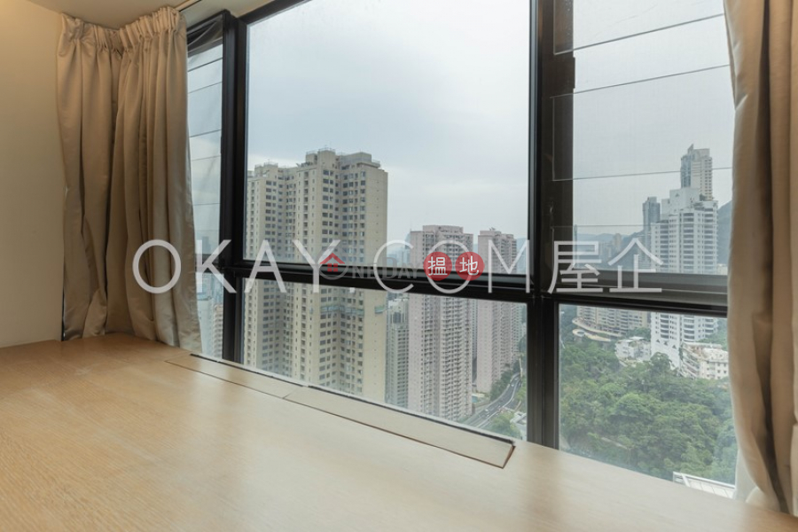 HK$ 55M | Dynasty Court | Central District, Lovely 3 bedroom with balcony & parking | For Sale