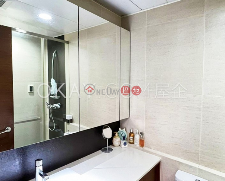 Stylish 3 bedroom with terrace & balcony | For Sale | Riviera Mansion 海濱大廈 Sales Listings