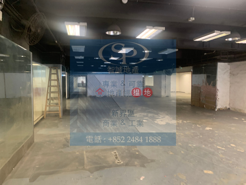 Property Search Hong Kong | OneDay | Industrial, Rental Listings, Kwai Chung Well Fung Industrial Centre: G/F For Rent, Vacant Unit, With Partition!!!