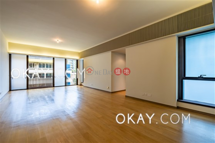 Stylish 2 bedroom with balcony & parking | Rental | No.7 South Bay Close Block A 南灣坊7號 A座 Rental Listings