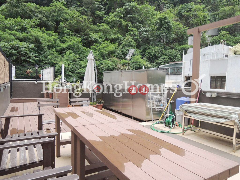 3 Bedroom Family Unit for Rent at 7 Village Terrace | 7 Village Terrace 山村臺 7 號 Rental Listings