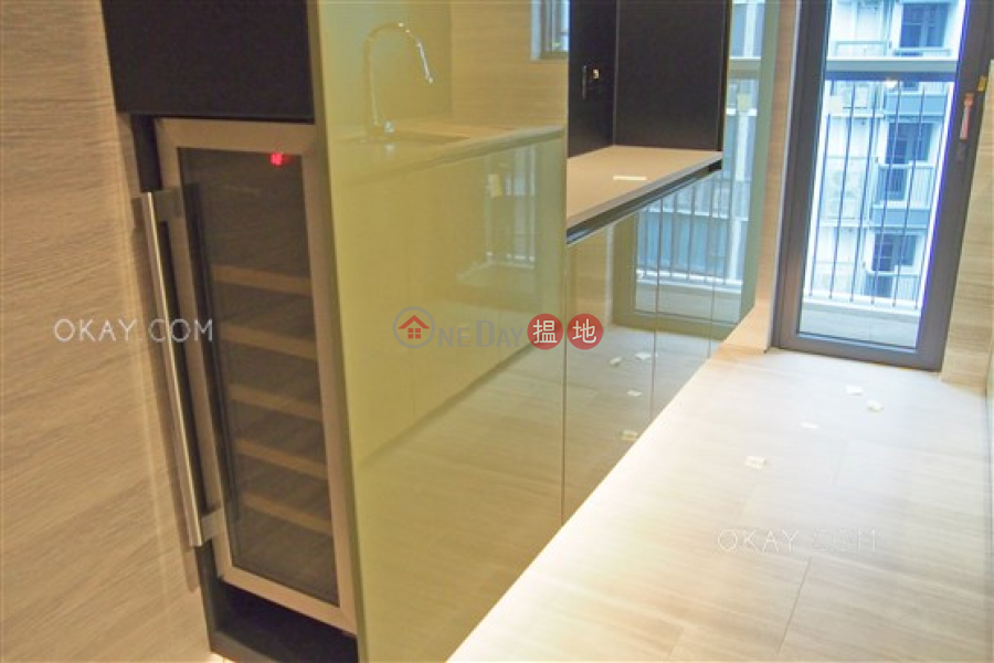 HK$ 49,000/ month | Fleur Pavilia Tower 1, Eastern District | Lovely 3 bedroom on high floor with balcony | Rental