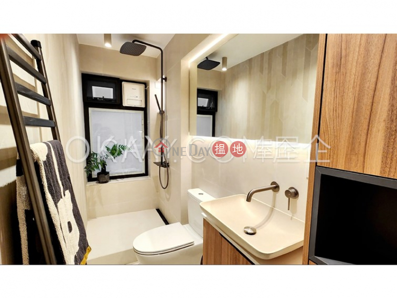 Rare house with terrace | Rental, Nga Lai Yuen 雅麗苑 Rental Listings | Tsuen Wan (OKAY-R735135)