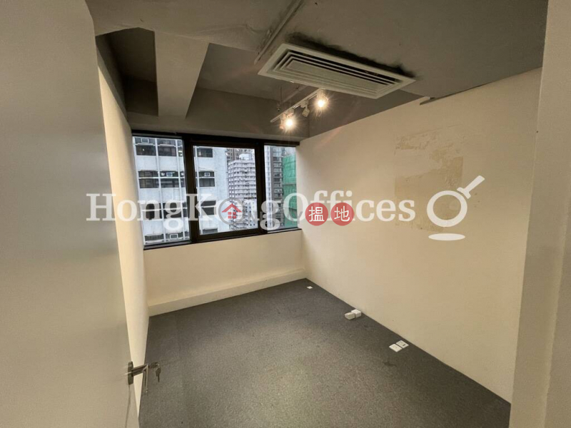 HK$ 51,360/ month, Queen\'s Centre | Wan Chai District | Office Unit for Rent at Queen\'s Centre
