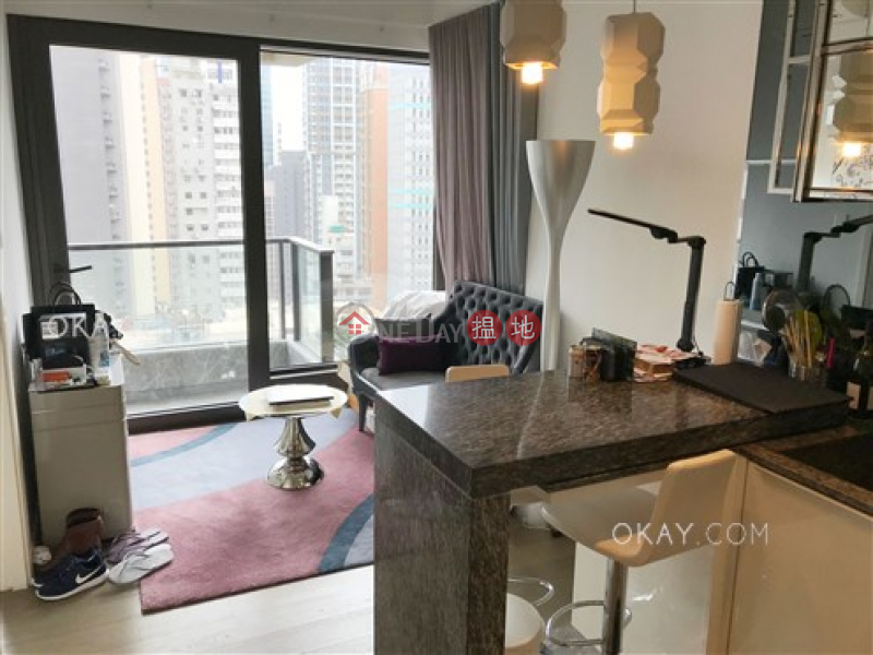 Elegant 1 bedroom with balcony | For Sale | The Pierre NO.1加冕臺 Sales Listings