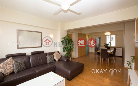 Rare 3 bedroom with parking | For Sale, Y. Y. Mansions block A-D 裕仁大廈A-D座 | Western District (OKAY-S39451)_0