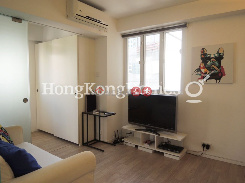 1 Bed Unit for Rent at Universal Building | 5-13 New Street | Central District Hong Kong, Rental HK$ 15,000/ month