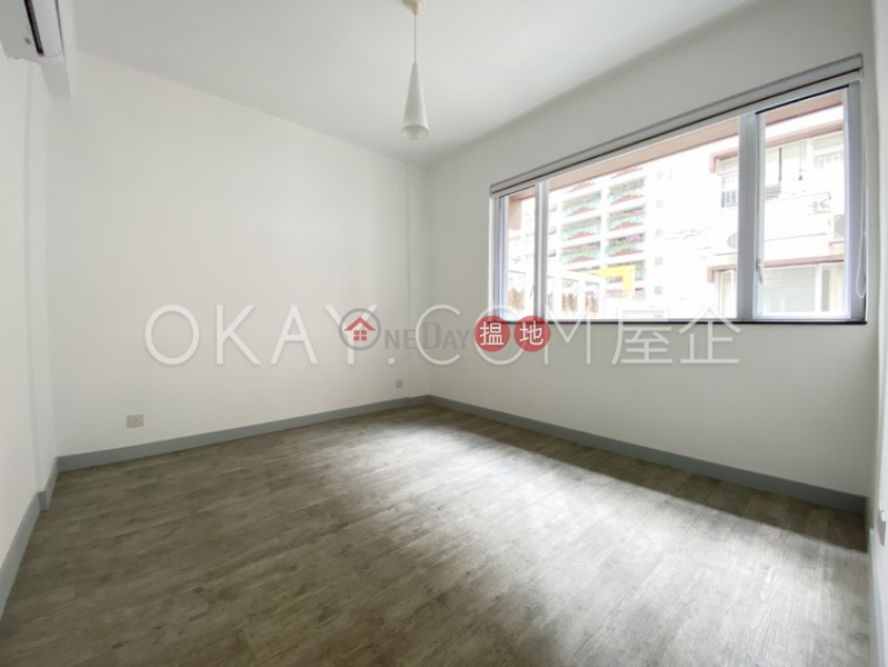 HK$ 60,000/ month | Yee Lin Mansion Western District | Elegant 3 bedroom with balcony & parking | Rental