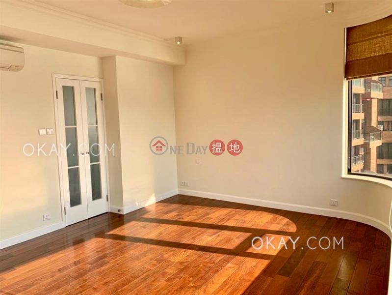 HK$ 100,000/ month | Pine Crest Southern District Efficient 4 bedroom with sea views & balcony | Rental