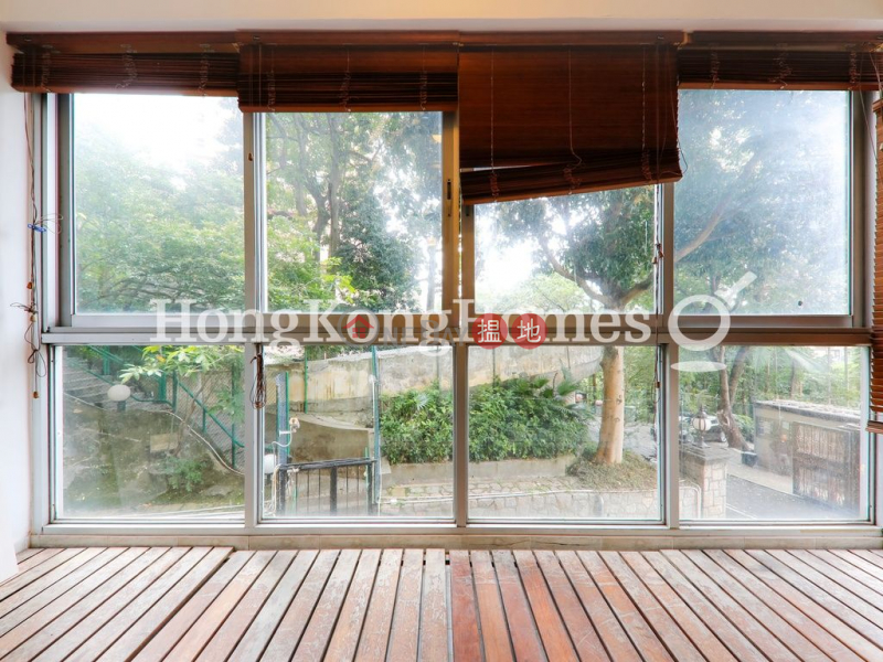 3 Bedroom Family Unit for Rent at Woodland Gardens | 62A-62F Conduit Road | Western District, Hong Kong, Rental, HK$ 38,000/ month