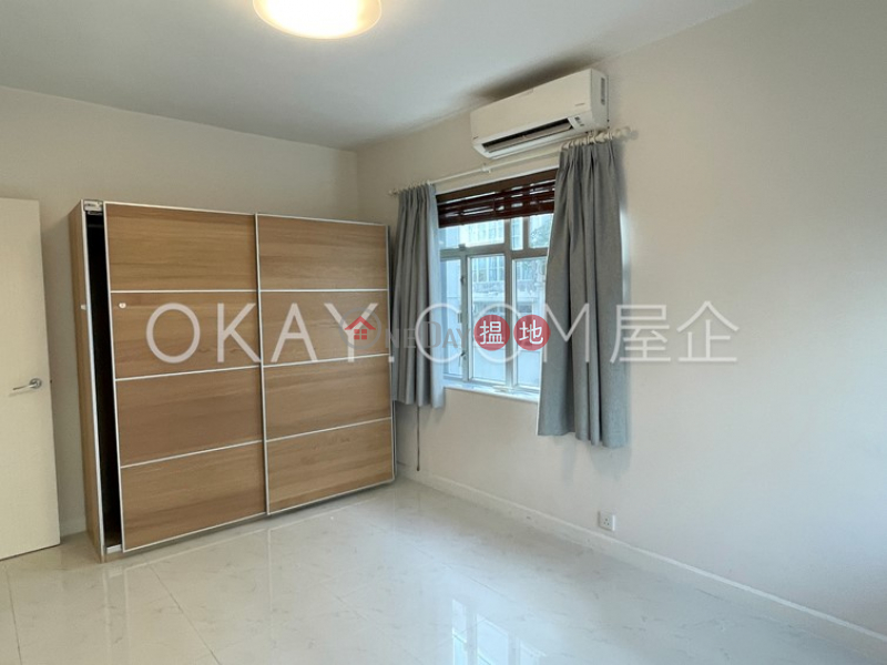 Nicely kept 3 bedroom with balcony | Rental | Kam Fai Mansion 錦輝大廈 Rental Listings