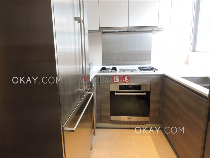 HK$ 55,000/ 月|高士台西區|3房2廁,極高層,星級會所,露台《高士台出租單位》