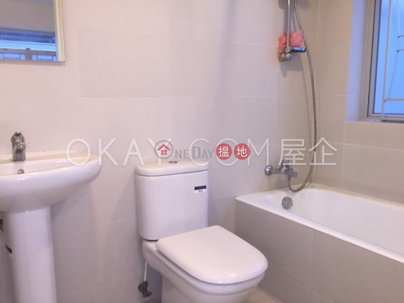 HK$ 65,000/ month Manly Mansion | Western District | Beautiful 3 bedroom in Mid-levels West | Rental