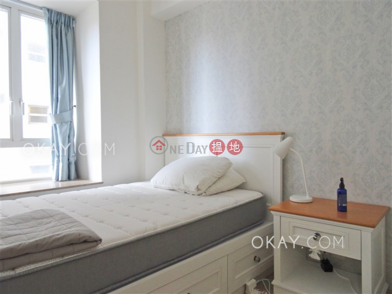 Practical 2 bedroom in Mid-levels West | Rental 1-9 Mosque Street | Western District Hong Kong, Rental, HK$ 21,000/ month