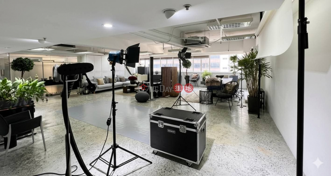 Property Search Hong Kong | OneDay | Industrial Sales Listings | Prime location in the heart of Kowloon,air-conditioned and furnished