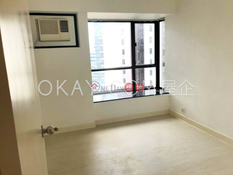 HK$ 46,000/ month | The Grand Panorama | Western District | Luxurious 3 bedroom in Mid-levels West | Rental