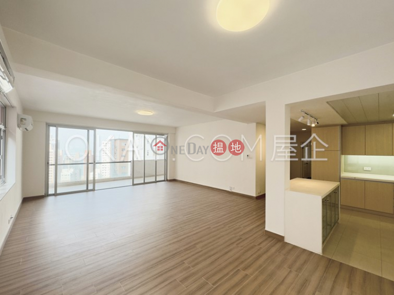 HK$ 70,000/ month, 64 Conduit Road Western District Efficient 3 bed on high floor with terrace & balcony | Rental