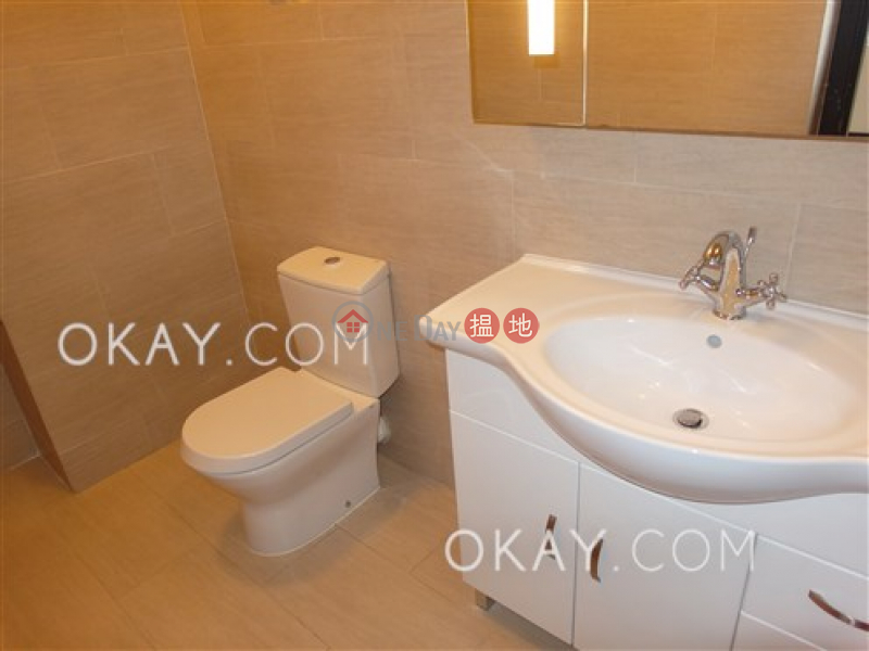 HK$ 37,000/ month, Chesterfield Mansion Wan Chai District Charming 2 bedroom with terrace | Rental