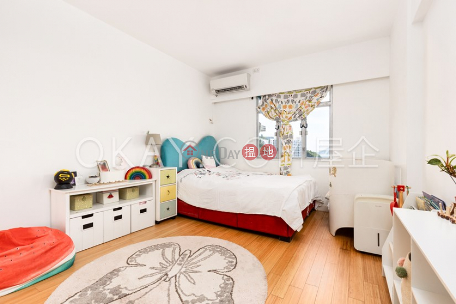 HK$ 86,000/ month | Scenic Villas Western District, Efficient 4 bed on high floor with sea views & balcony | Rental