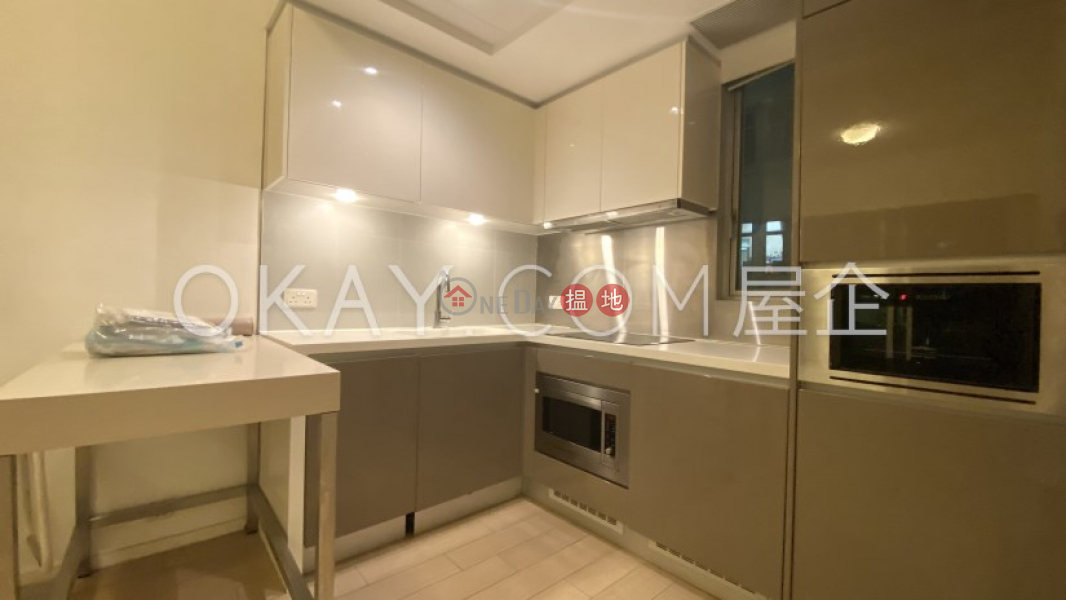 HK$ 28,000/ month, Soho 38 | Western District Charming 2 bedroom with balcony | Rental