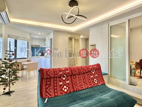 Practical 1 bedroom with balcony | Rental | Oi Kwan Court 愛群閣 _0
