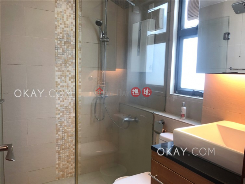 HK$ 32,000/ 月匯豪閣西區-2房2廁,極高層《匯豪閣出租單位》