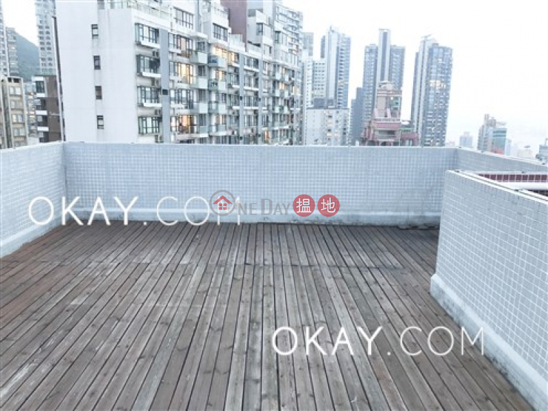 Property Search Hong Kong | OneDay | Residential | Rental Listings Luxurious 3 bed on high floor with harbour views | Rental