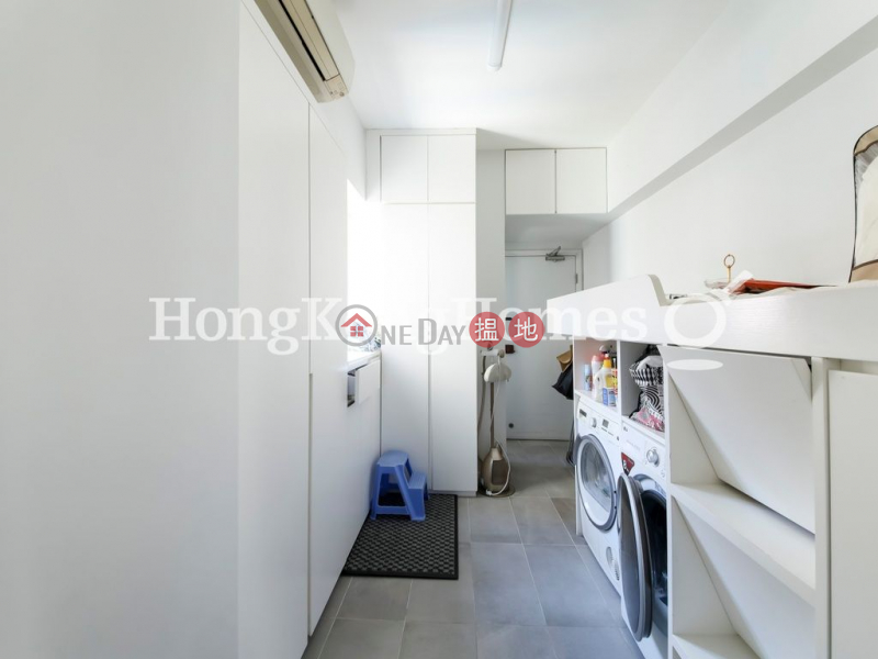 Property Search Hong Kong | OneDay | Residential | Rental Listings 3 Bedroom Family Unit for Rent at Dragonview Court