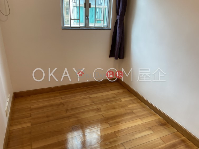 Elegant 3 bedroom with parking | For Sale | Conduit Tower 君德閣 Sales Listings