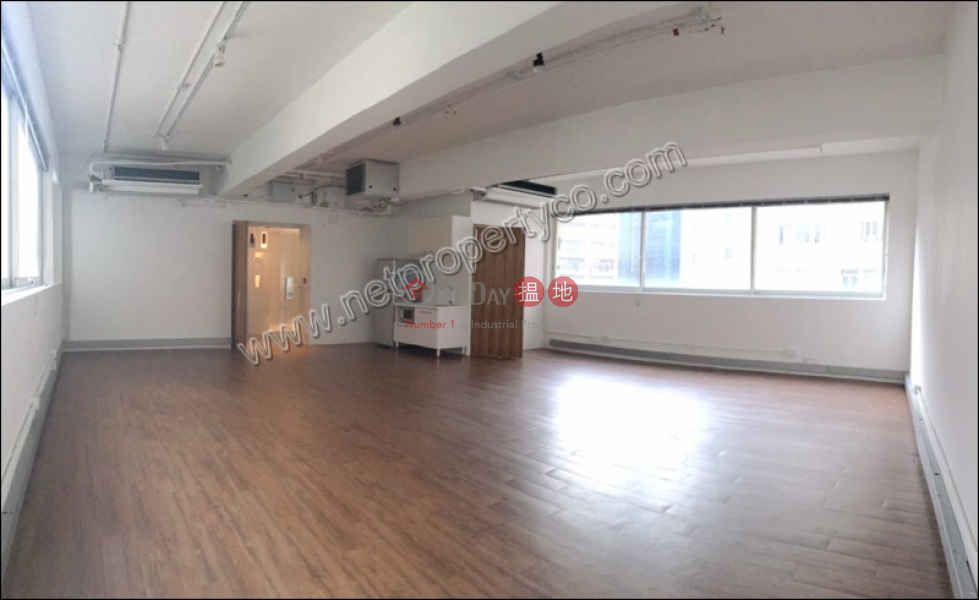 Spacious office for Lease 151 Hollywood Road | Western District | Hong Kong | Rental HK$ 65,000/ month