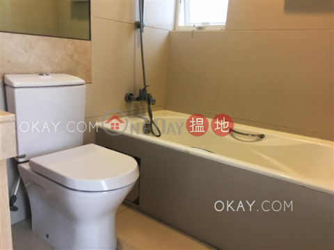 Lovely 1 bedroom with balcony | Rental, The Icon 干德道38號The ICON | Western District (OKAY-R210821)_0