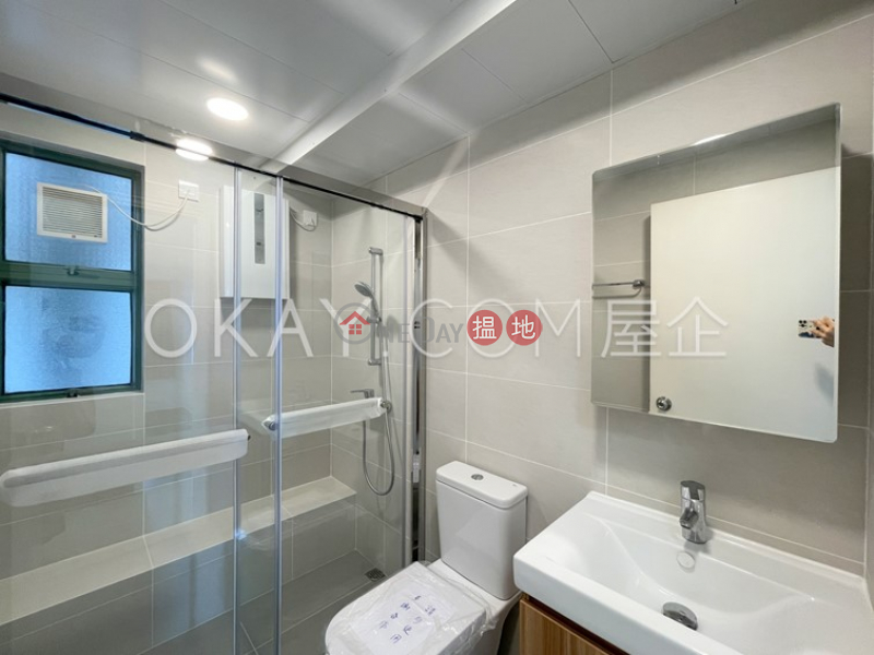 Property Search Hong Kong | OneDay | Residential | Rental Listings, Luxurious 3 bedroom in Mid-levels West | Rental
