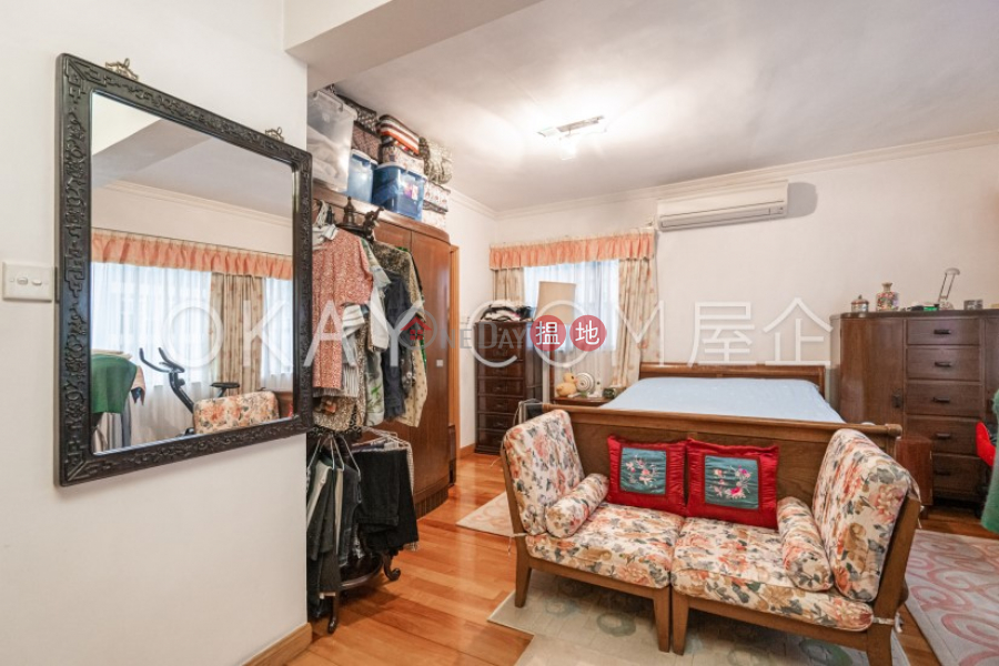 HK$ 29.8M, Conway Mansion | Western District Efficient 3 bedroom with parking | For Sale