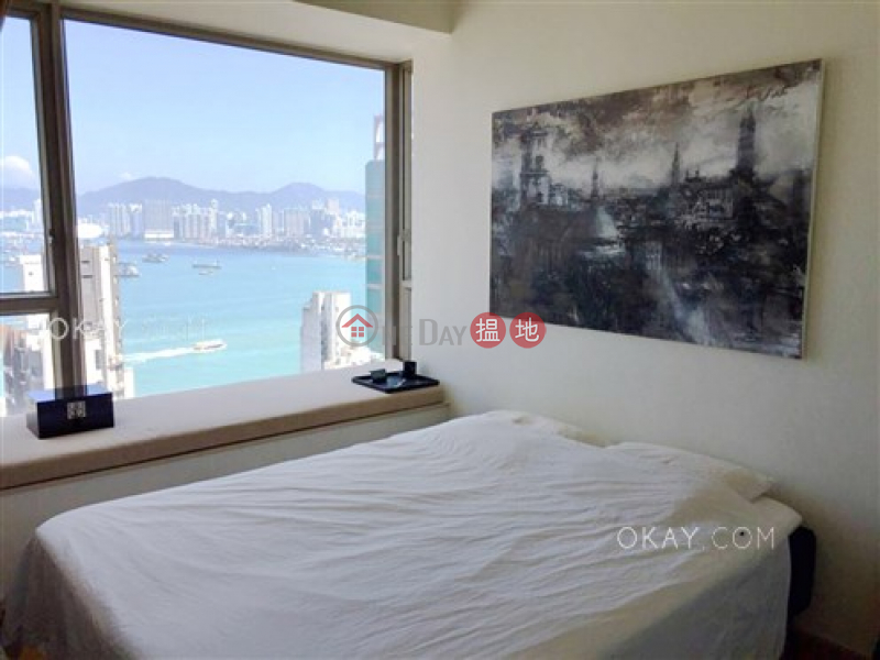 Rare 3 bedroom on high floor with sea views & balcony | Rental | Greenery Crest, Block 2 碧濤軒 2座 Rental Listings