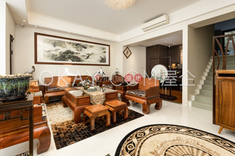 HK$ 188,000/ month 45 Island Road, Southern District | Luxurious house with rooftop | Rental